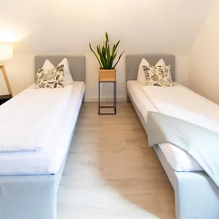 Easygoing Switch Streaming Schoenes 6 Personen 아파트 *